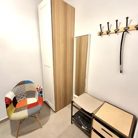 Marianne, 2 Camere, Morii 2 * Bucureşti