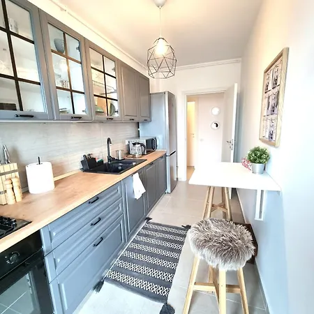 Marianne, 2 Camere, Morii 2 * Bucharest