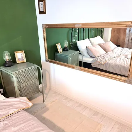Апартаменты Marianne, 2 Camere, Morii 2 *
