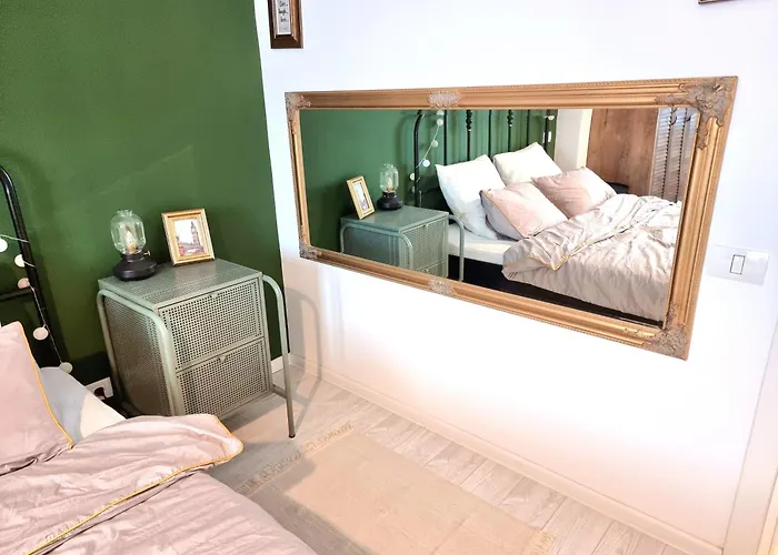 Апартаменти Marianne, 2 Camere, Morii 2 *